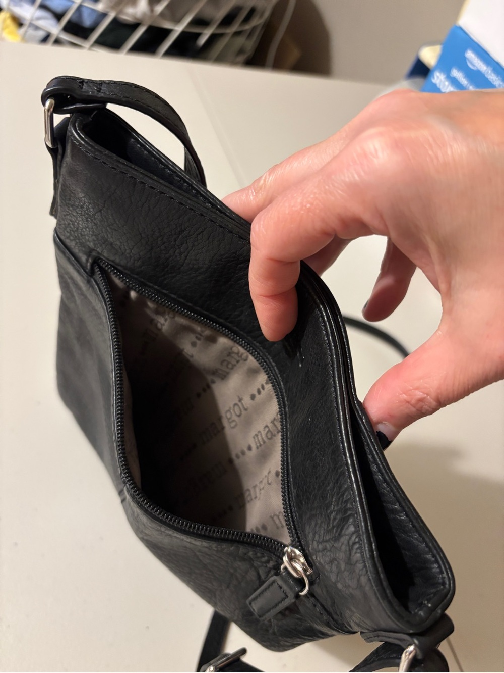 Margot Radley Crossbody Black Pebbled Leather Slim 90s Minimalist 7 Pockets - Picture 10 of 14